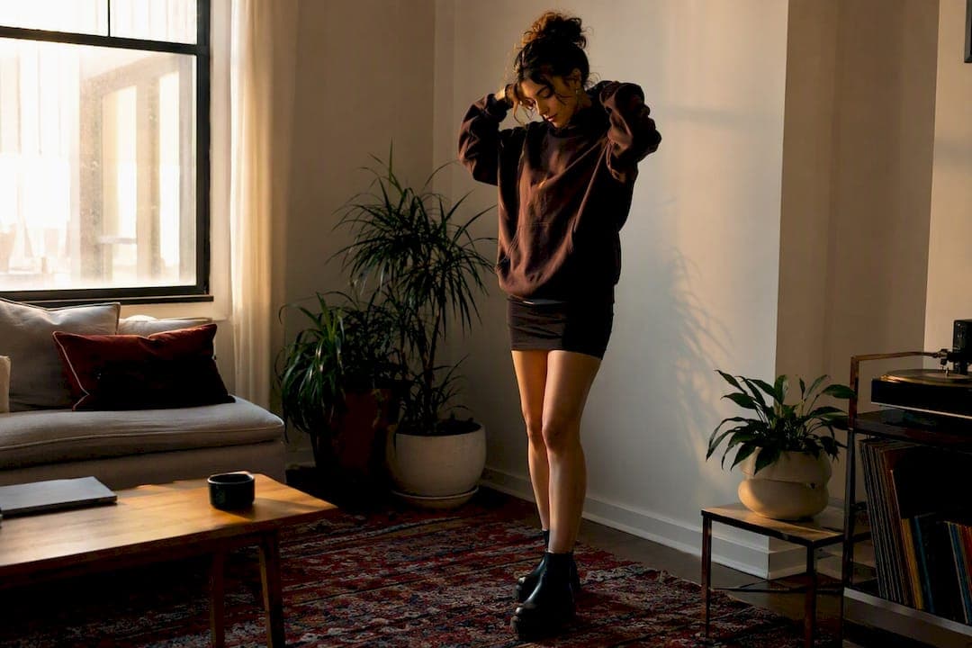 House Party Outfits That Work From Casual to Dressy